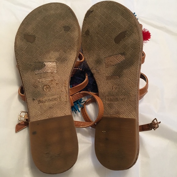 SheIn Pom-Pom Sandals - Picture 3 of 4